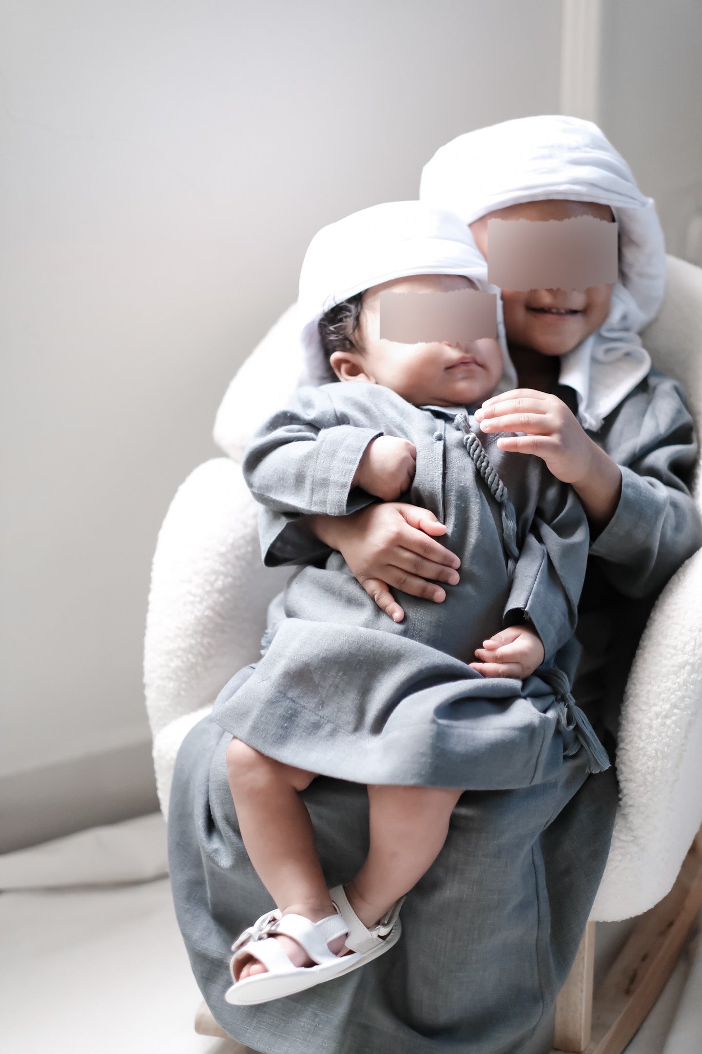 Linen Emirati Kandoora - Dark Grey