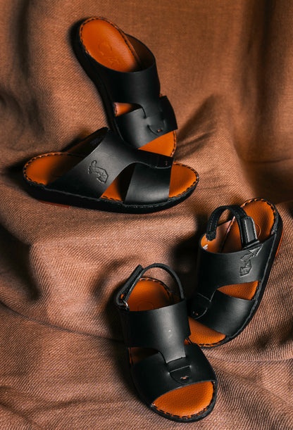 Junior Calf 23 Black Sandal